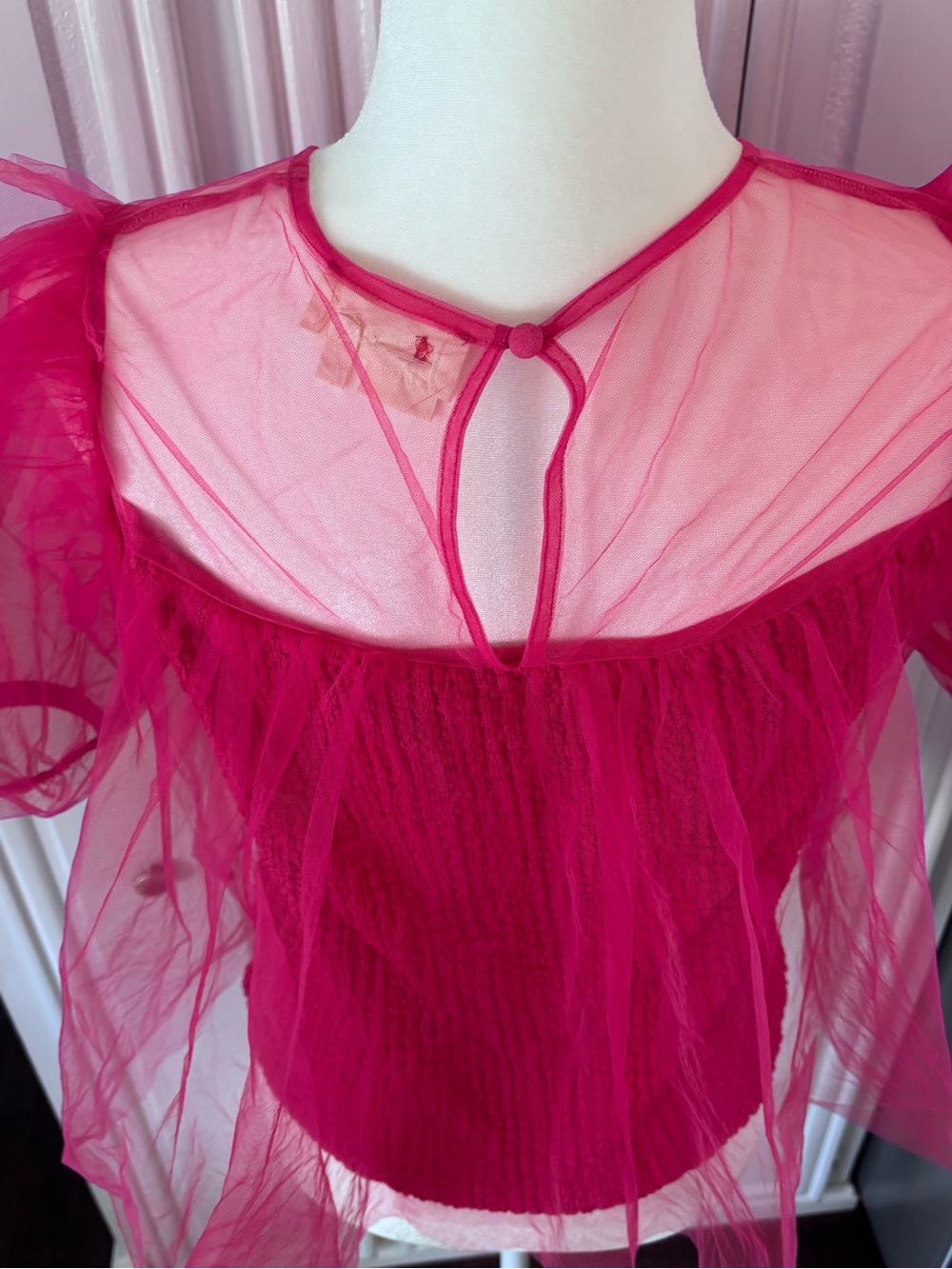 Anthropologie Pink Sheer Tulle Puff Sleeve Smocked Blouse Top Size Small - Picture 8 of 12